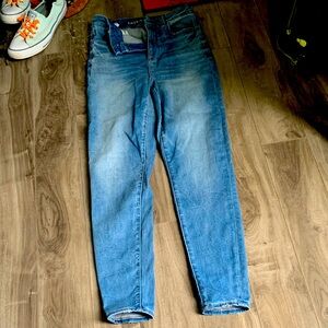 American Eagle Outfitters Classic Blue Jeans
